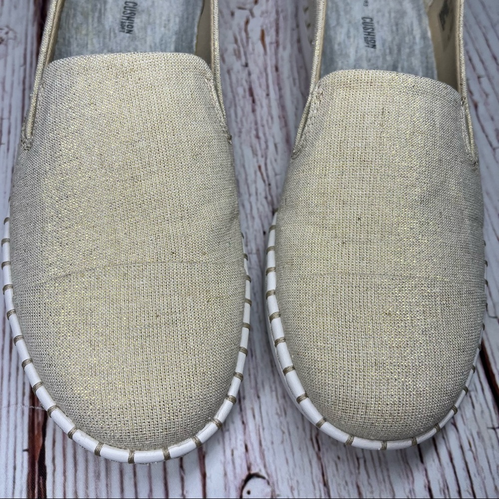 Clarks Step Glow Shoes - Picture 8 of 10